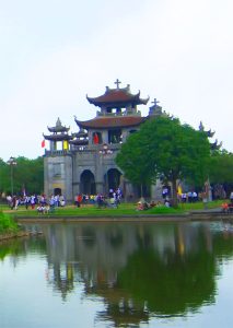 PHAT DIEM CATHEDRAL TAM COC DAY TOUR